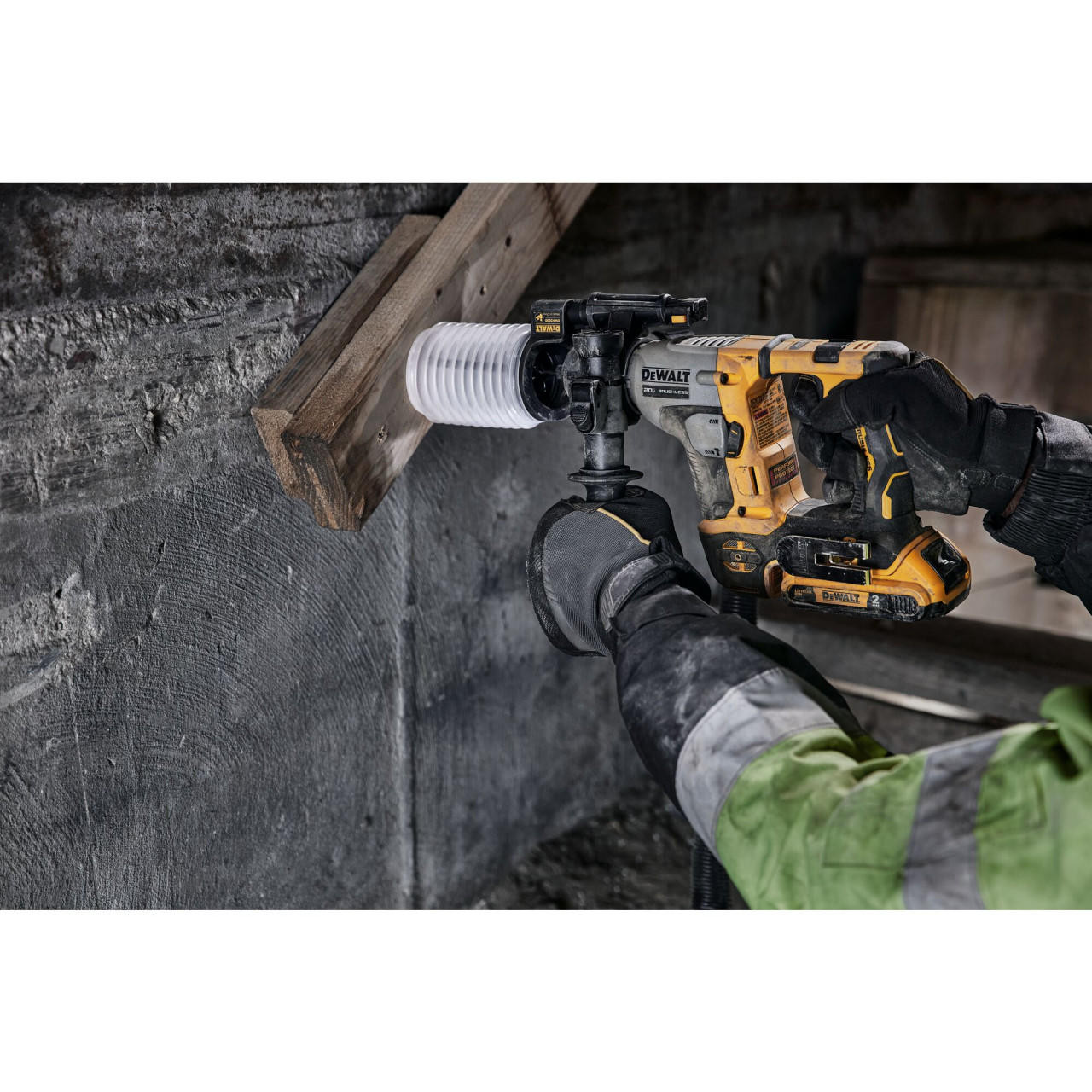 DEWALT Atomic 20V Max 5/8 In. Brushless Cordless Sds Plus Rotary Hammer Kit  DCH172D2