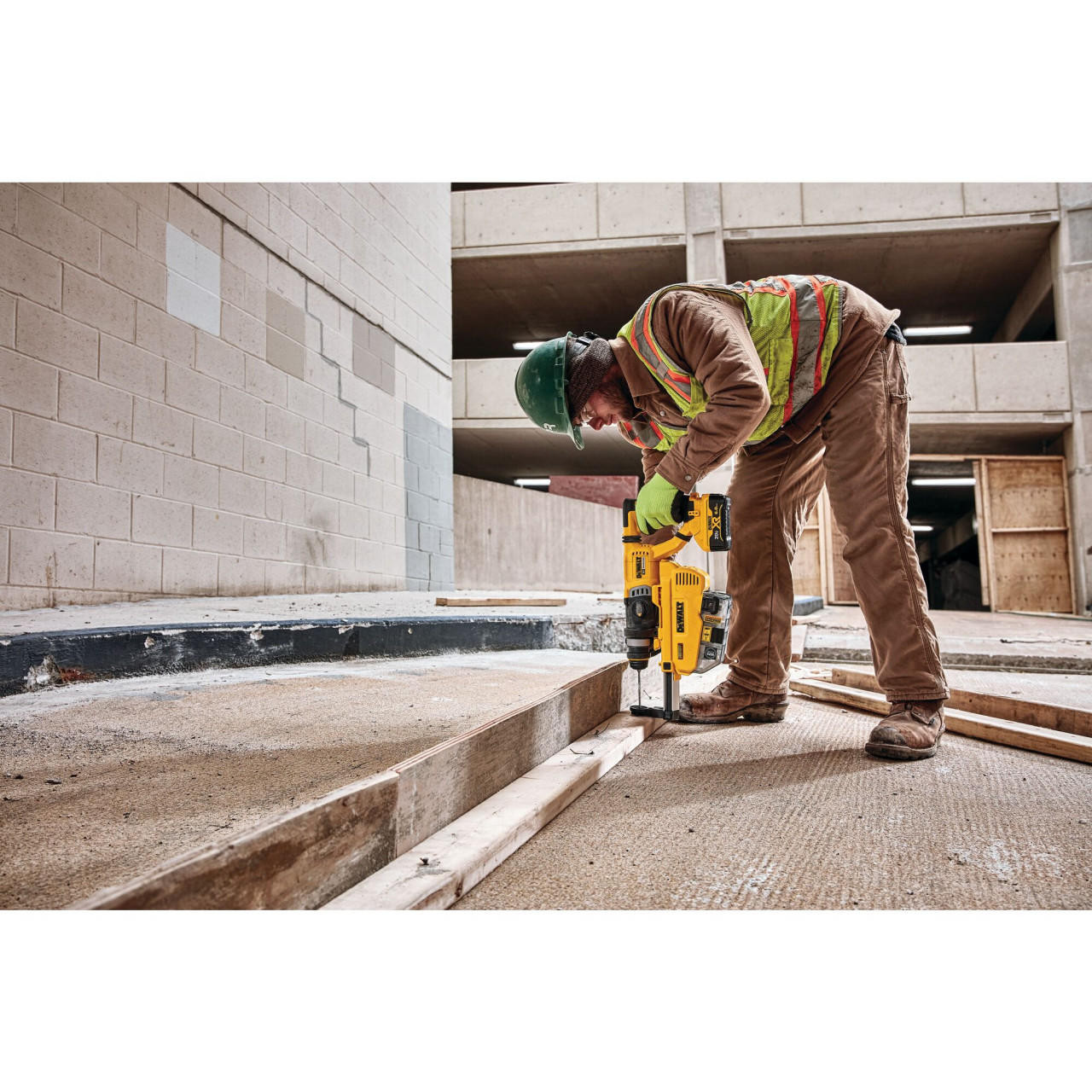 DEWALT 20V Max Rotary Hammer, Sds Plus, L-Shape, On-Board Dust