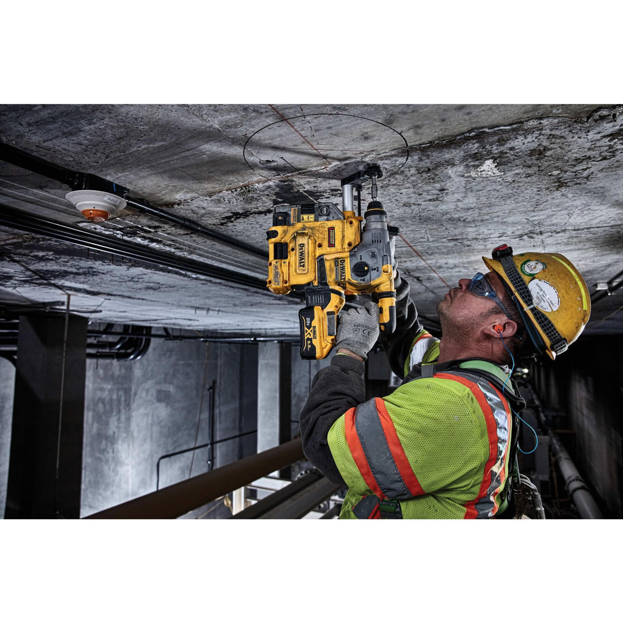 DEWALT 20V Max Xr Rotary Hammer Drill, L-Shape Sds Plus, 1-1/8