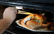 https://cdn11.bigcommerce.com/s-33shqovbwn/images/stencil/190x250/uploaded_images/how-to-choose-the-perfect-turkey-baster-for-your-cooking-needs.jpg?t=1697731910