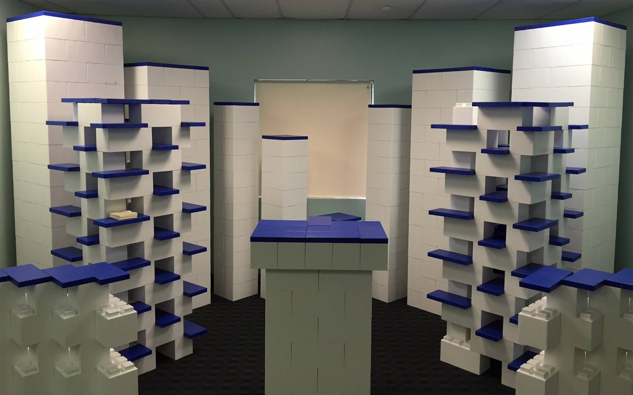 EverBlocks are commonly used for exhibits and displays, build your lectern using colors to match your decor.