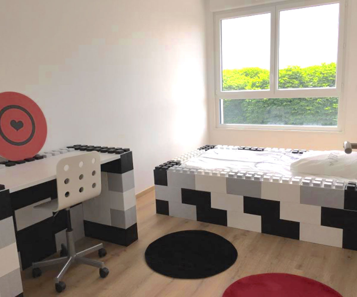 Match your bed, desk and other room decor using the many colors of EverBlocks!