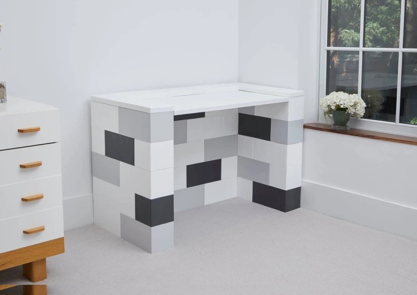 Furniture & Sculptural Kits