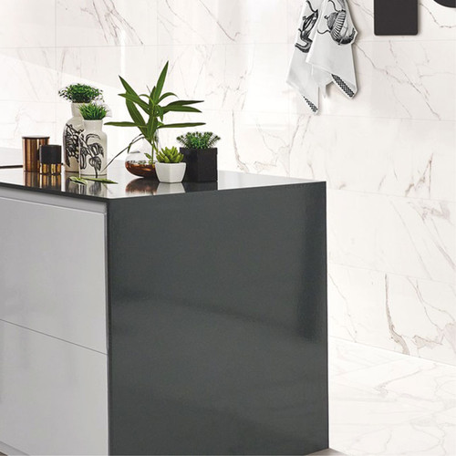 Luxury Marble Matt Calacatta Wall Tiles (70cm x 35cm)