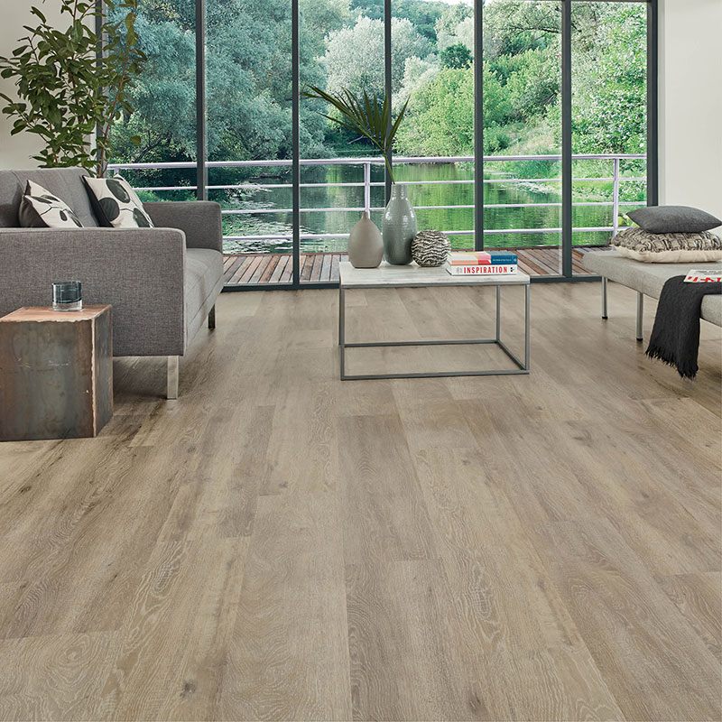 wood effect Palio Express by Karndean Korlok Baltic Washed Oak RKP8101 Interlocking LVT Tiles used in a modern living space