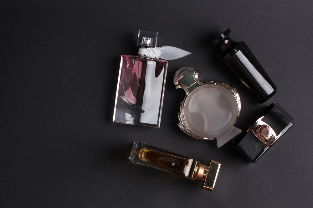 Cologne vs Perfume What’s the Difference? Surrender to Chance
