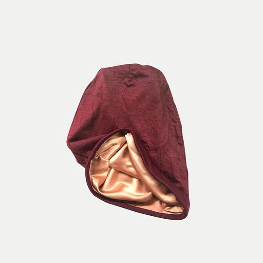 Satin lined beanie Love Thy HnS Canada 