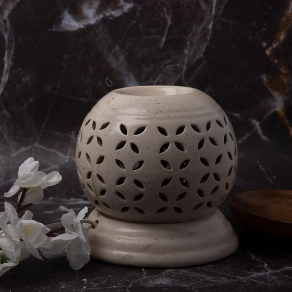 India Meets India Ceramic Aroma Electric Diffuser w/ 10ML Sandalwood Oil Bottle [White] | 10ML | 0.34 fl oz [Fit Tuber Recs]