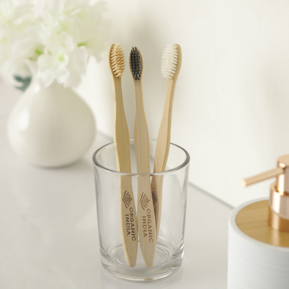 Organic India Bamboo Toothbrush - Pack of 4