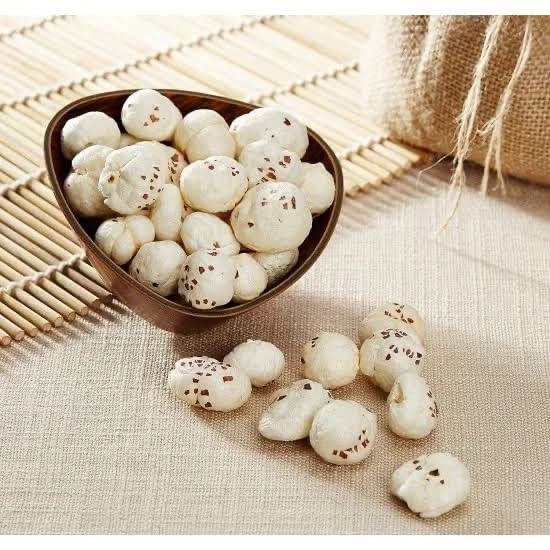 Jumbo Handpicked Lotus Seeds / Fox Nuts Big Size Phool Makhana (Pop / Gorgon Nut Puffed Kernels ) [Fit Tuber Recs]