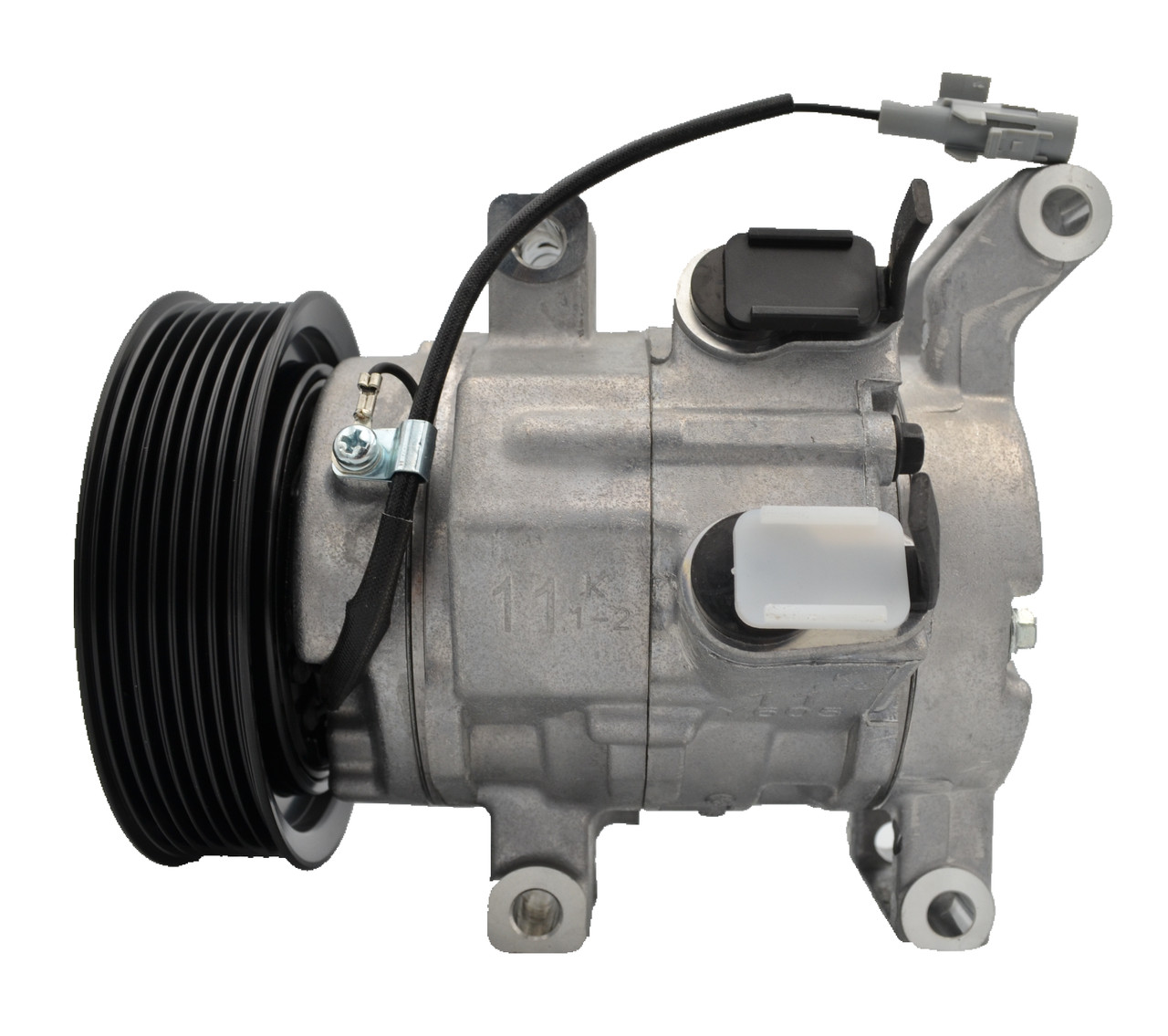 Air Con AC Compressor for Toyota Hilux TGN16R 2.7L Petrol 05-15