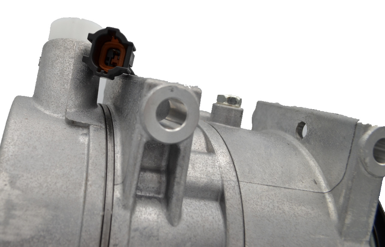 Air Con AC Compressor for Nissan Pathfinder R50 Mitsubishi Challenger PB PC 95-15