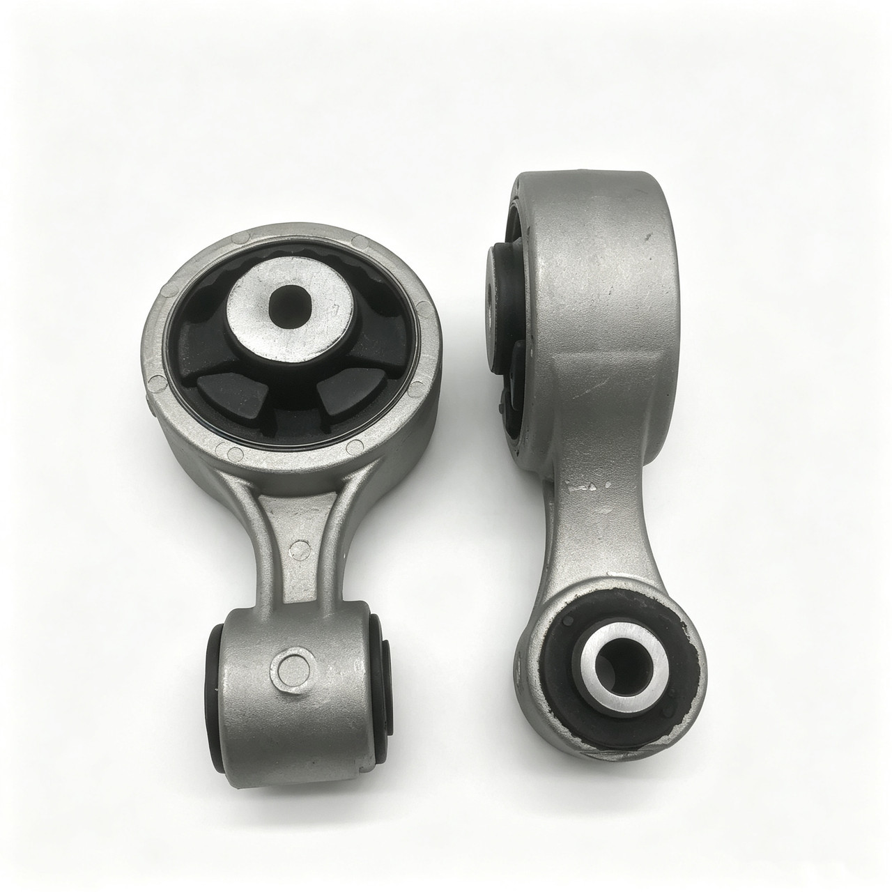 Engine Torque Mount 11350-JP00B for Nissan J32 - detail view 4