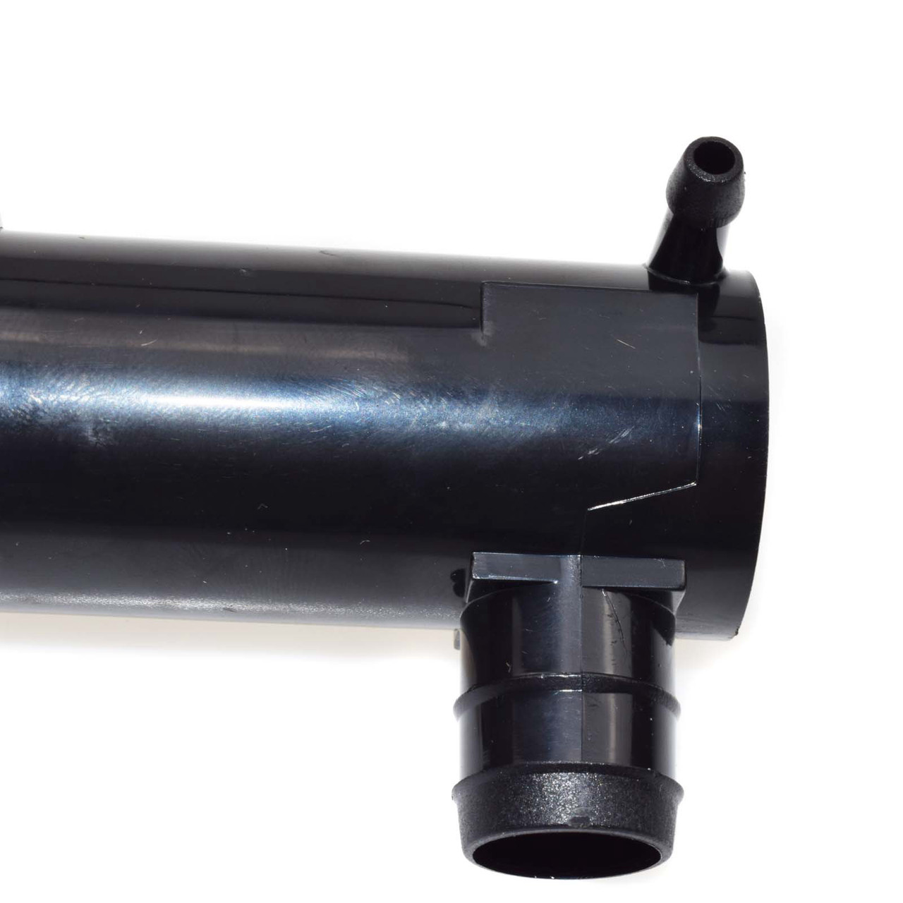 Windscreen Washer Pump 1698640 for Ford Transit & Fiesta - detail view 3