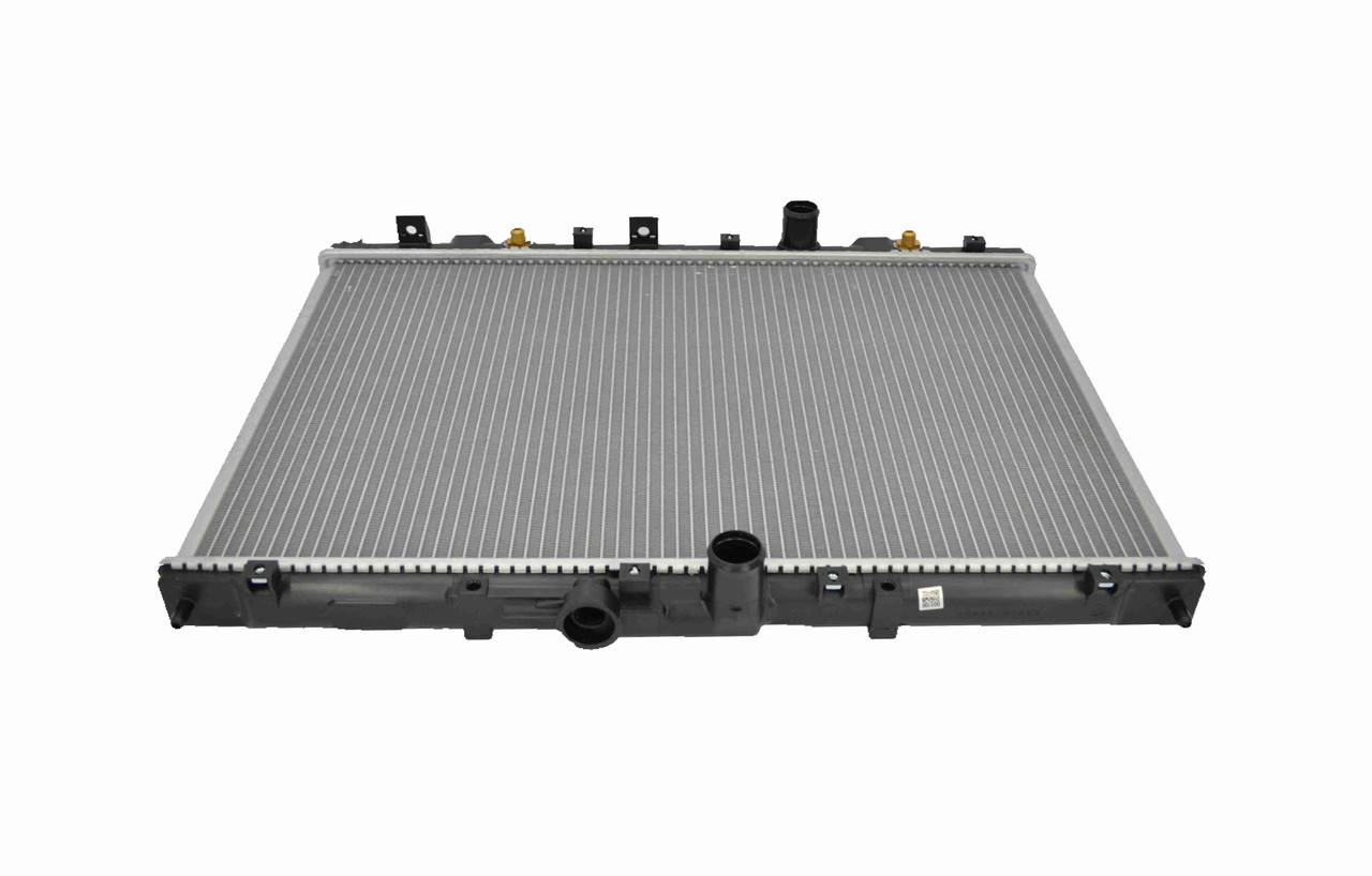 Radiator for Mitsubishi Pajero IO QA  from 1998 to 2002 New Auto Manual 1.6L 1.8L 2.0L 99 00 01