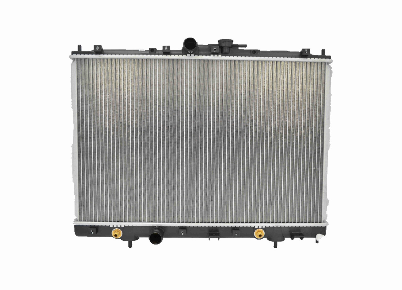 Radiator for Mitsubishi Pajero IO QA  from 1998 to 2002 New Auto Manual 1.6L 1.8L 2.0L 99 00 01