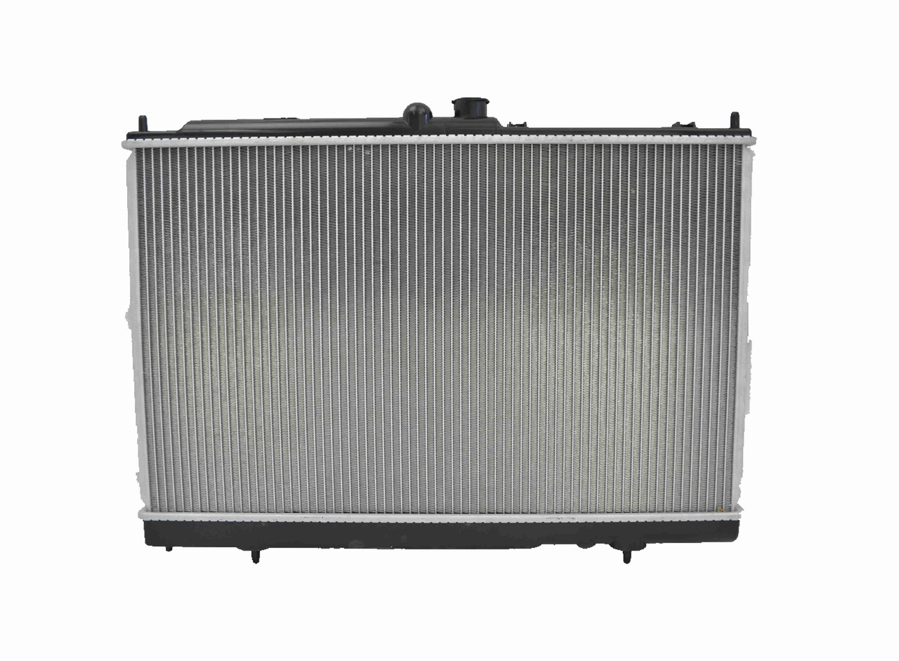 Radiator for Mitsubishi Outlander ZE/ZF from 2002 to 2006 New Auto Manual Three Fan Mounts 03 04 05 06