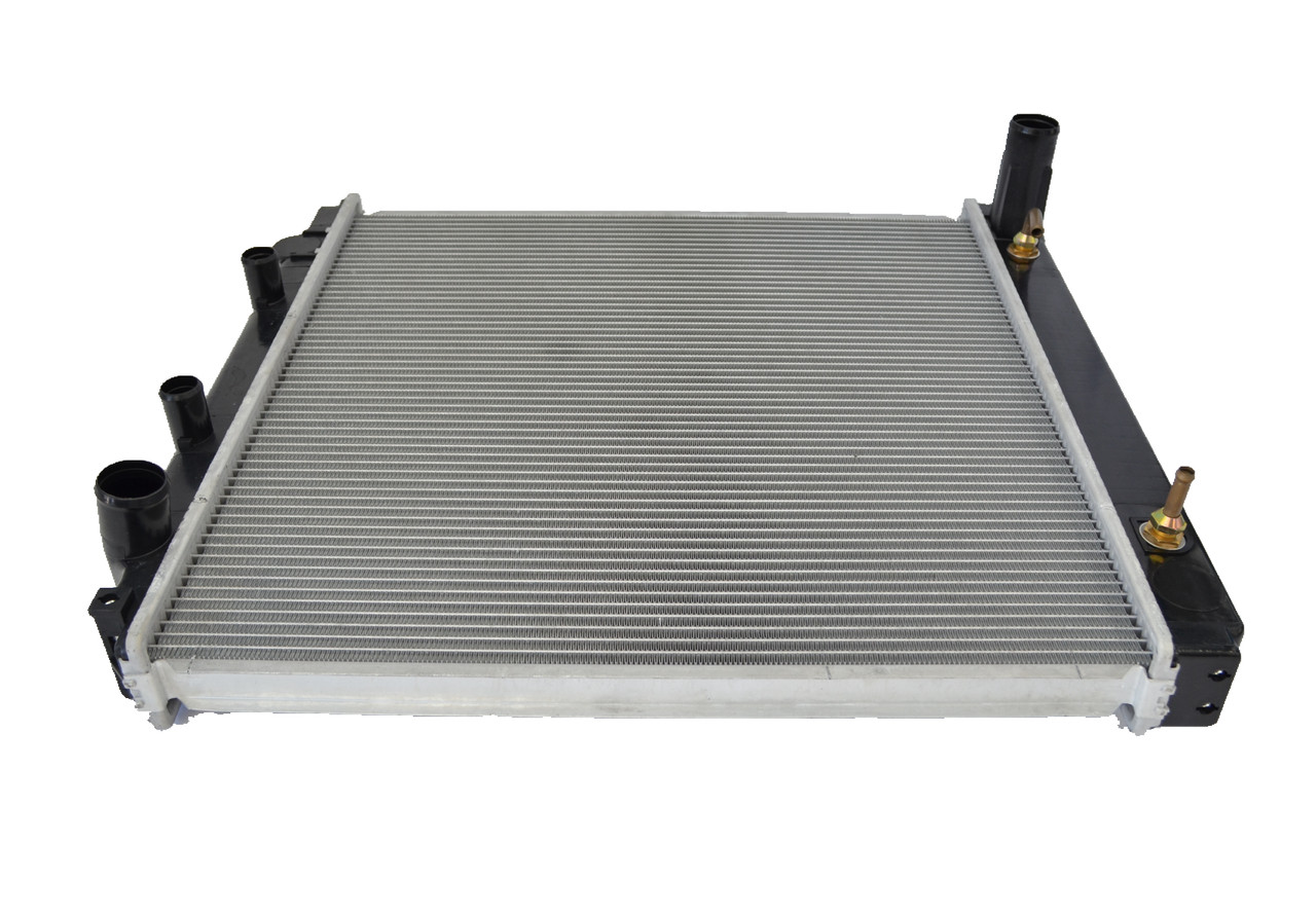 Radiator for Toyota Coaster HZB50 HDB50 HDB51 New from 1995 to 2004 Auto Manual 4.2L Diesel 96 97 98 99 00 01 02 03