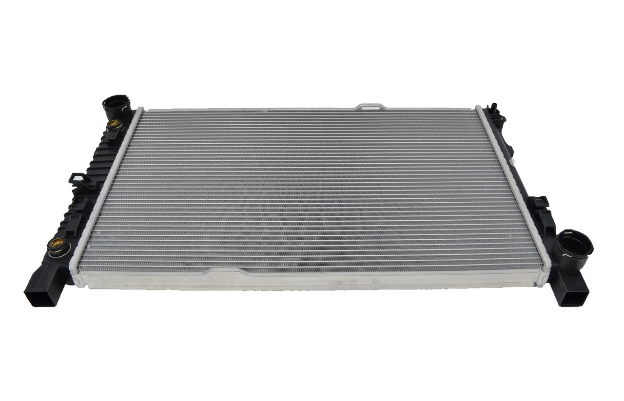 Radiator for Mercedes-Benz C Class W203 from 2000 to 2007 Auto Manual C160 C180 C200 C220 01 02 03 04 05