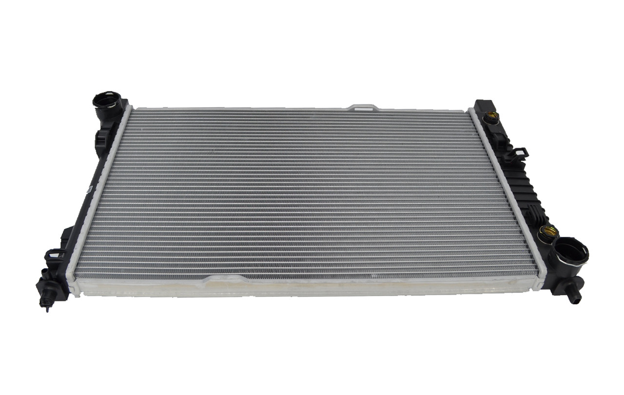 Radiator for Mercedes-Benz C Class W203 from 2000 to 2007 Auto Manual C160 C180 C200 C220 01 02 03 04 05