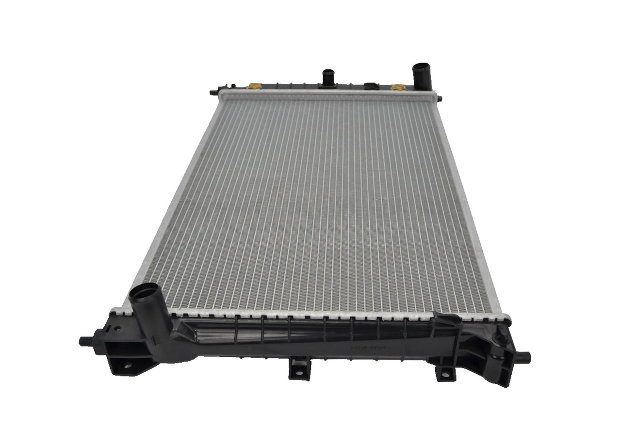 Radiator for Ford Falcon Fairmont Fairlane AU AU2 AU3 98-02 Auto Manual 6Cly V8 99 00 01
