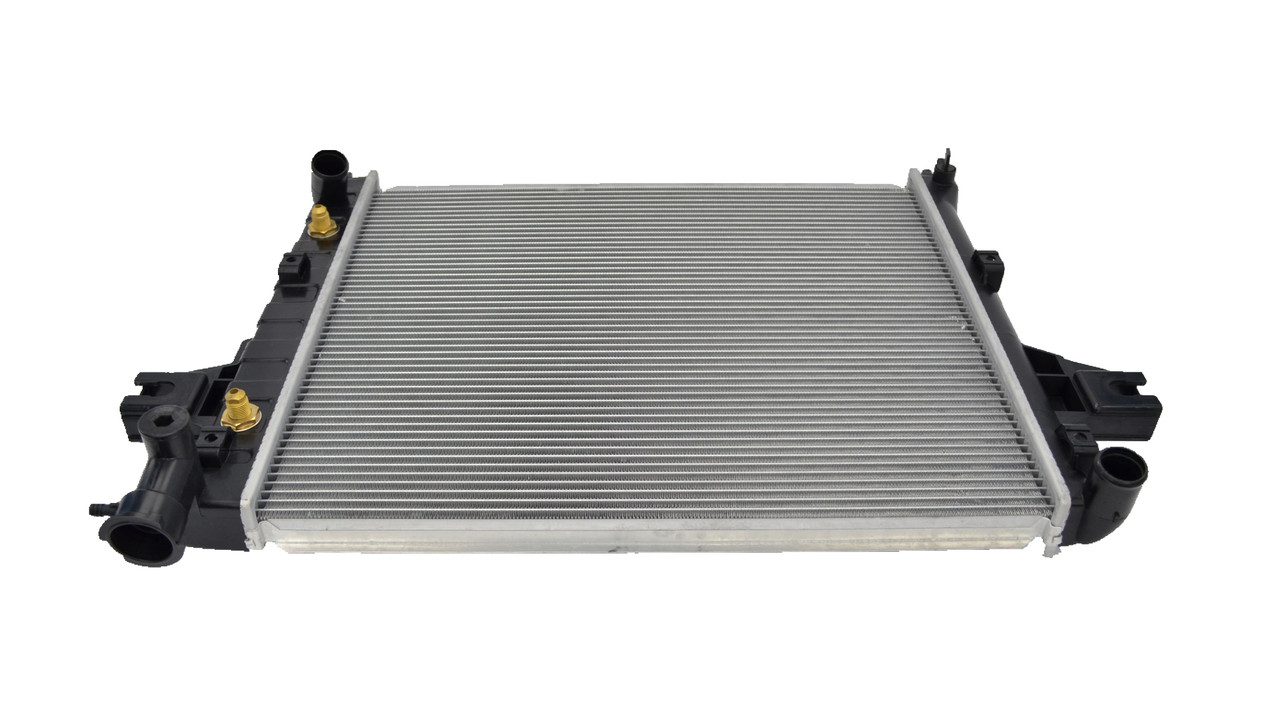 Radiator for Jeep Grand Cherokee WJ WG 06/99-06/05 Auto Manual 4.7L V8 *518mm*