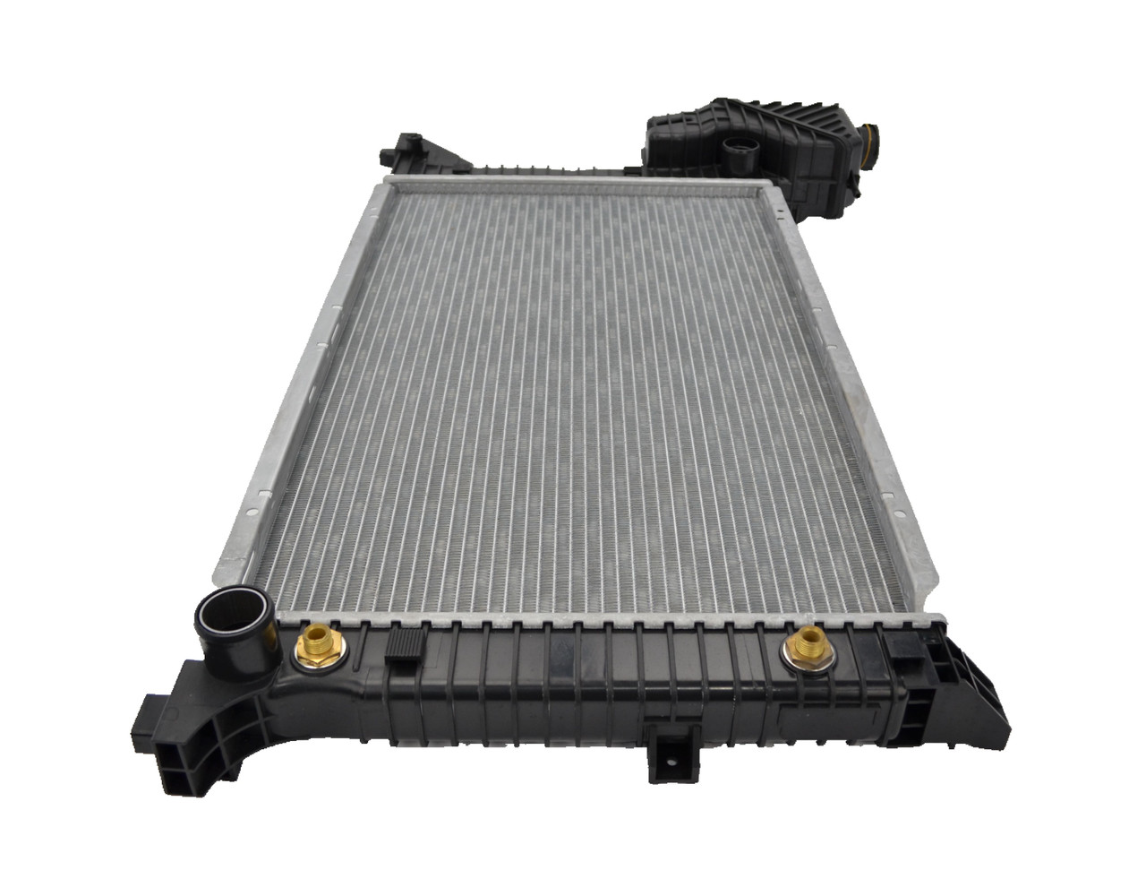 Radiator for Mercedes-Benz Sprinter W901 W902 W903 W904 W905 1995-2006 Auto Manual VAN  96 97 98 99 00