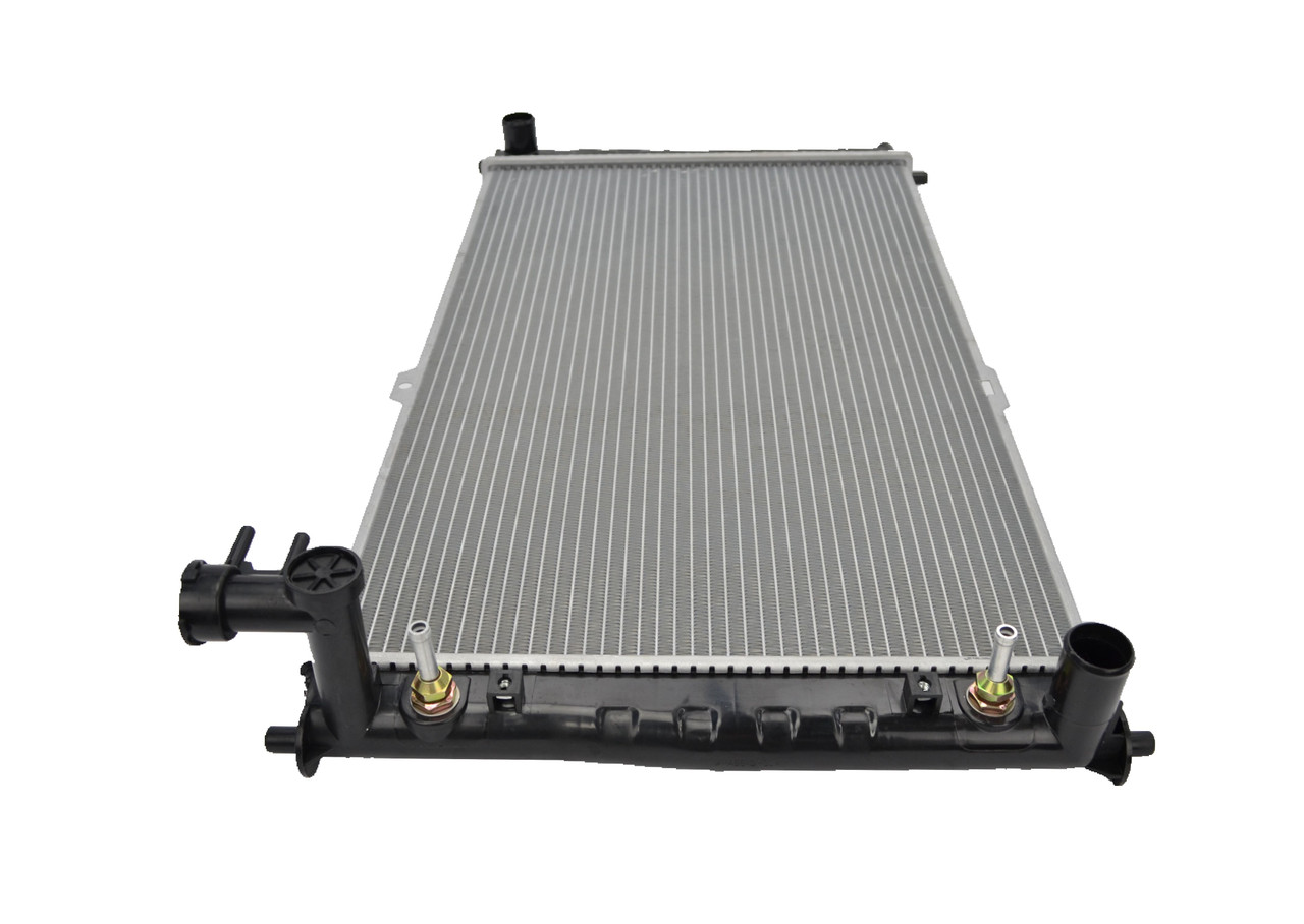 Radiator for KIA Carnival 10/99-07/06 Auto Manual 2.5L V6 00 01 02 03 04 05