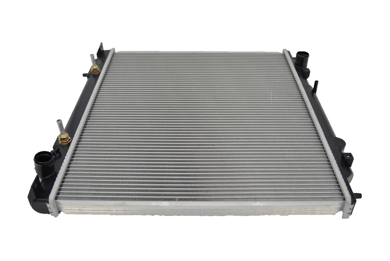 Radiator for Mitsubishi Delica L400 Express Starwagon 94-04 Auto Manual "Hose on Right" 95 96 97 98 99 00 01 02