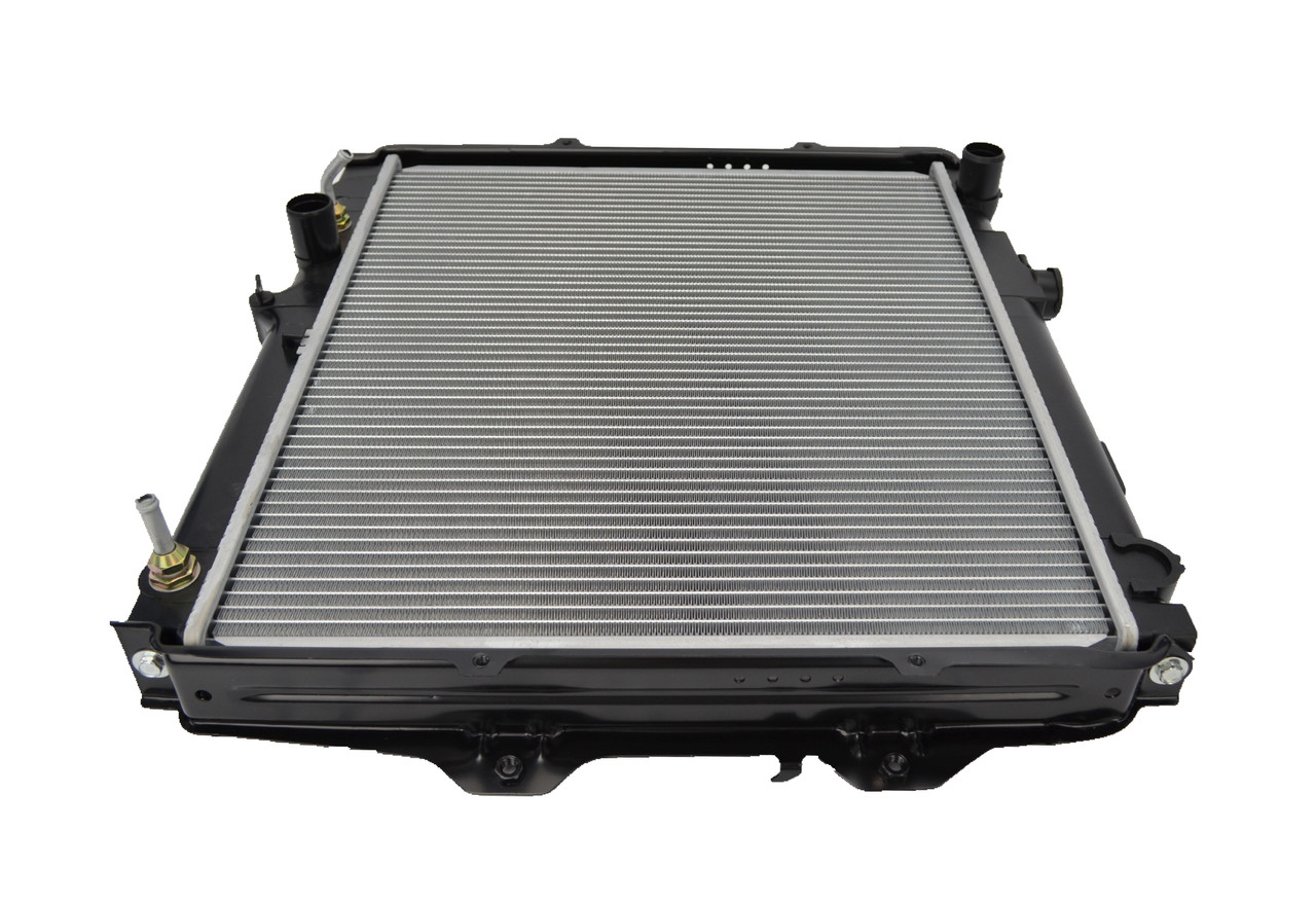 Radiator for Toyota Hilux LN147R/172/167 10/97-02/05 Auto Manual 3.0L Diesel 98 99 00 01 02 03 04