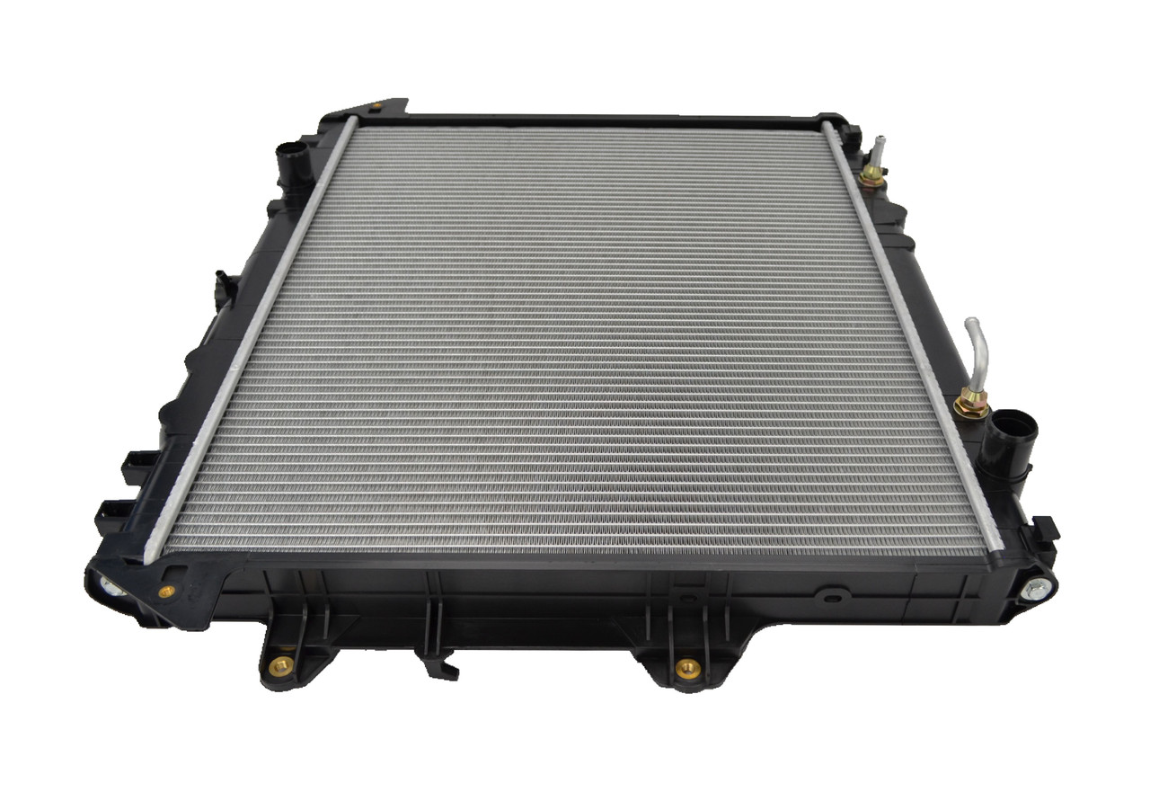 Radiator For Toyota Hilux GGN15 GGN25 02/05-07/11 4.0L Petrol 06 08 09 10