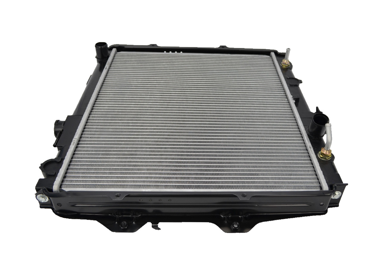 Radiator For Toyota Hilux 10/97-01/05 RZN147R RZN154R 169 LN179R 2.7L Petrol 450mm 98 99 00 01 02 03 04