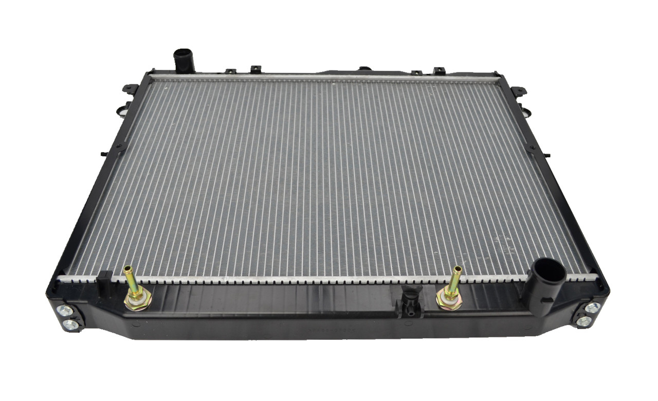 Radiator for Toyota Landcruiser 100 Series UZJ100R 98-07 Auto Manual 99 00 01 02 03 04