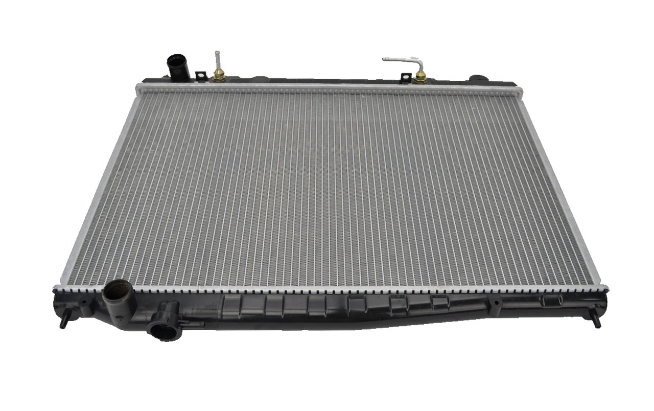 Radiator for Nissan Navara D22 1997-2005 3.0L Turbo Diesel 3.3L Petrol V6 Auto Manual 98 99 00 01 02 03 04