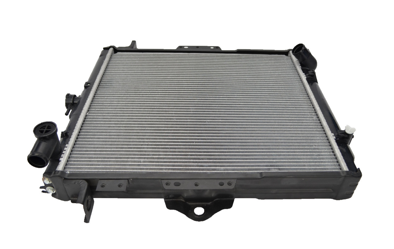 Radiator for Toyota Landcruiser HZJ78/79 70 Series 99-06 Manual Diesel 4.2L 00 01 02 03 04 05