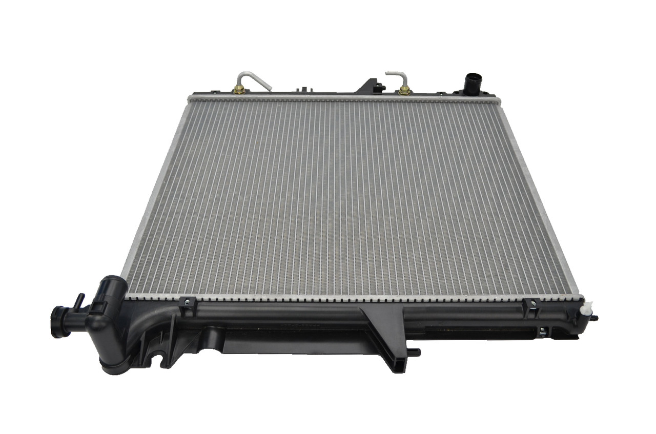 Radiator for Mitsubishi Triton ML MN  07/06-03/15 Auto Manual 3.5L 2.4L Petrol 2.5L 3.2L Diesel Straight Hose Type