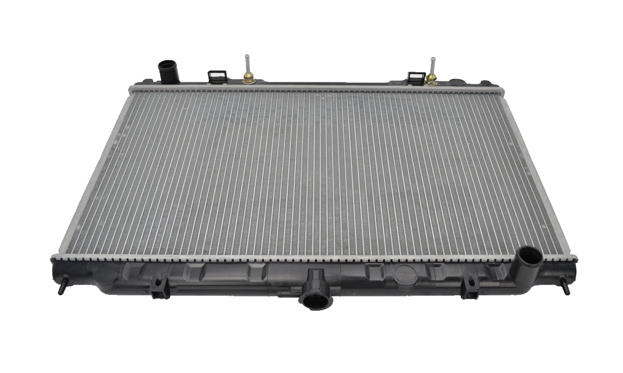 Radiator for Nissan Maxima A33 12/99-11/03 Auto Manual 00 01 02