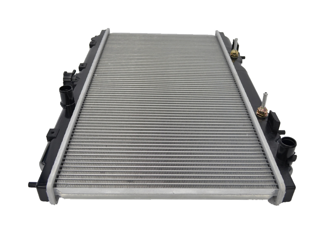 Radiator for Nissan Pulsar N16 05/00-01/06 Auto Manual Sedan 01 02 03 04 05