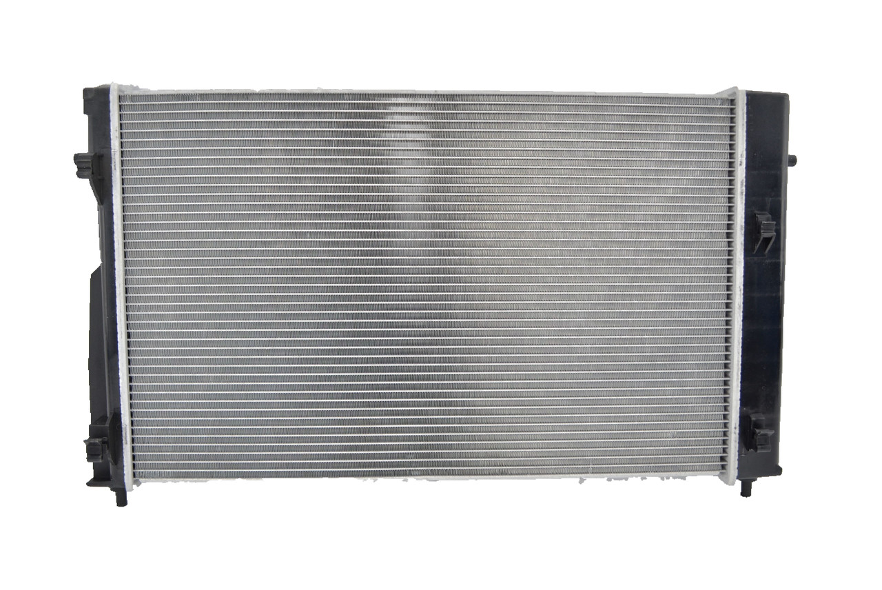 Radiator for Holden Commodore VY V8 SS GEN3 2002-2005 Auto Manual 03 04