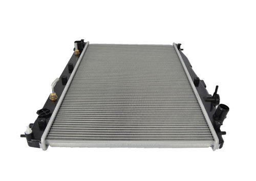 Radiator for Toyota Estima MCR30W MCR40W 3.0L V6 New from 2000 to 2006 Auto Manual 01 02 03 04 05