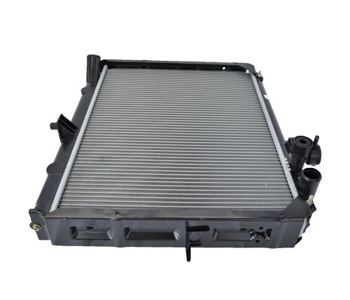 Radiator for KIA Pregio K2700 New from 2002 to 2006 Auto Manual 2.7L Diesel VAN 03 05