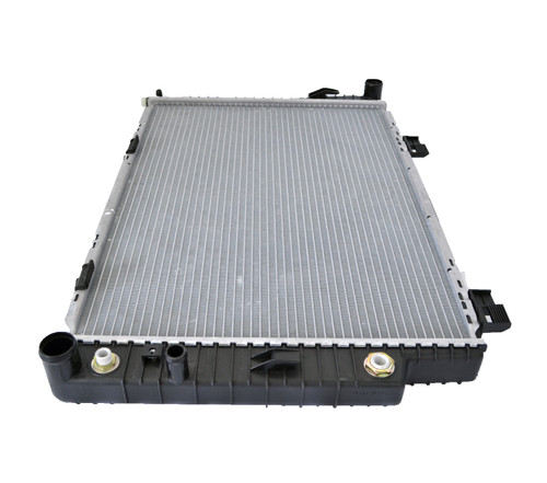 Radiator for Mercedes-Benz C Class New from 1994 to 2001 Auto Manual 4Cyl 95 96 97 98 99 00