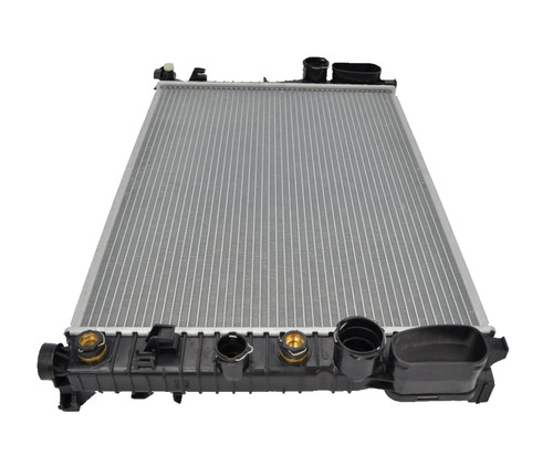 Radiator for Mercedes-Benz E Class W211 from 2002 to 2009 Auto Manual E200 E240 E250 E280 E300 E320 E350