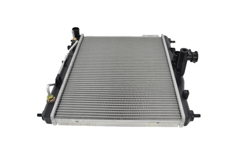 Radiator for Hyundai GETZ BU TB 05/02-01/11 Auto Manual 1.4L 1.6L 03 04 06 07