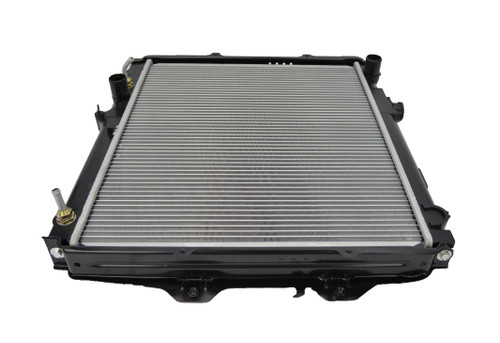 Radiator for Toyota Hilux LN147R/172/167 10/97-02/05 Auto Manual 3.0L Diesel 98 99 00 01 02 03 04