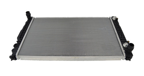 Radiator for Audi  A4 S4 B5 A6 S6 C5 94-01 Auto Manual 2.4L 2.8L 95 96 97 98 99