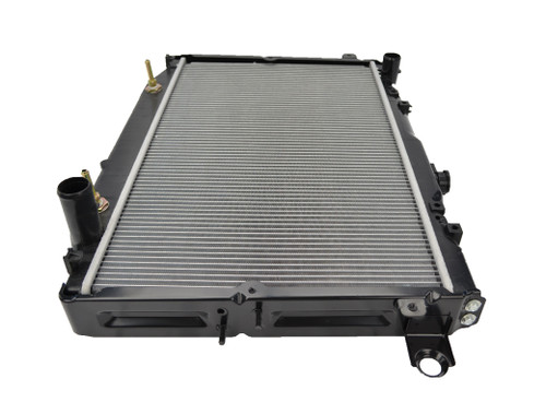 Radiator for Toyota Landcruiser 100 Series HZJ105R FZJ105R HDJ100R 98-05 Auto Manual 99 00 01 02 03 04