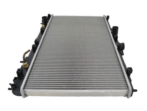 Radiator for Mitsubishi Galant VR4 / Legnum 96-02 Auto Manual 2.0L 2.4L 2.5L 97 98 99 00 01