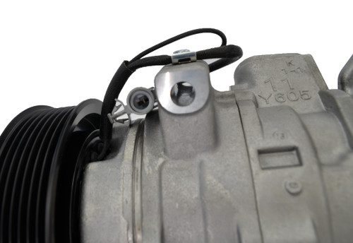 Air Con AC Compressor for Toyota Hilux 1KD-FTV 3.0L Diesel KUN16R KUN26R 05-15