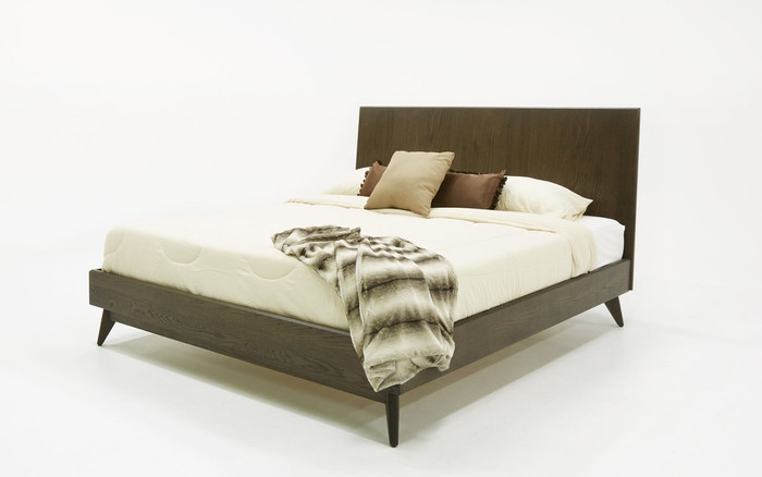VIG Furniture VGLBNANT-BED Modrest Novak Modern Dark Oak Bed